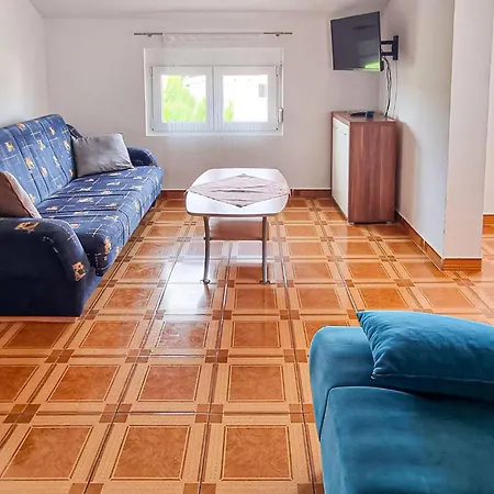 Apartment Stunning In With Wifi Vir